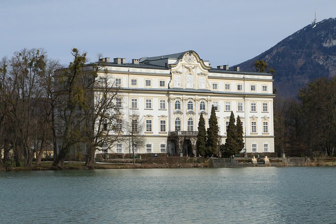 Public 4h tour to filming locations of “The Sound of Music Movie“ - The best part: scenery + a guide who narrates like a human