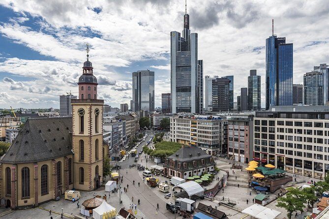 Public Frankfurt Tour: Small Group - What to Expect from the Frankfurt Public Tour