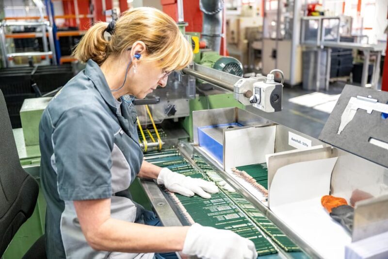 Public guided tour: Production of "wood-cased pencils" - The Experience in Detail
