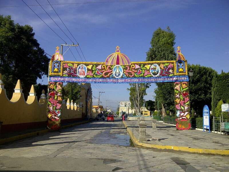 Puebla: Cholula Magical Town Tour by Double-Decker Bus - The Experience and Logistics