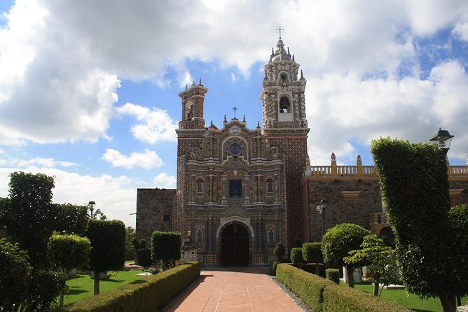 PUEBLA historic colonial center and CHOLULA neighborhood Private day tour - Frequently Asked Questions