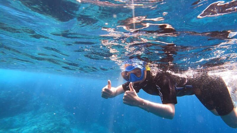 Puerto Colon: Snorkeling boat guided tour - The Experience Guides and Group Size