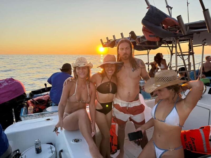 Puerto Escondido: Boat tour to enjoy the sunset - Why This Boat Tour Stands Out