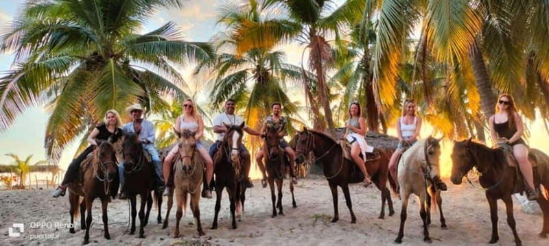 Puerto Escondido: Horseback Riding Along the Countryside - An Honest Look at the Experience
