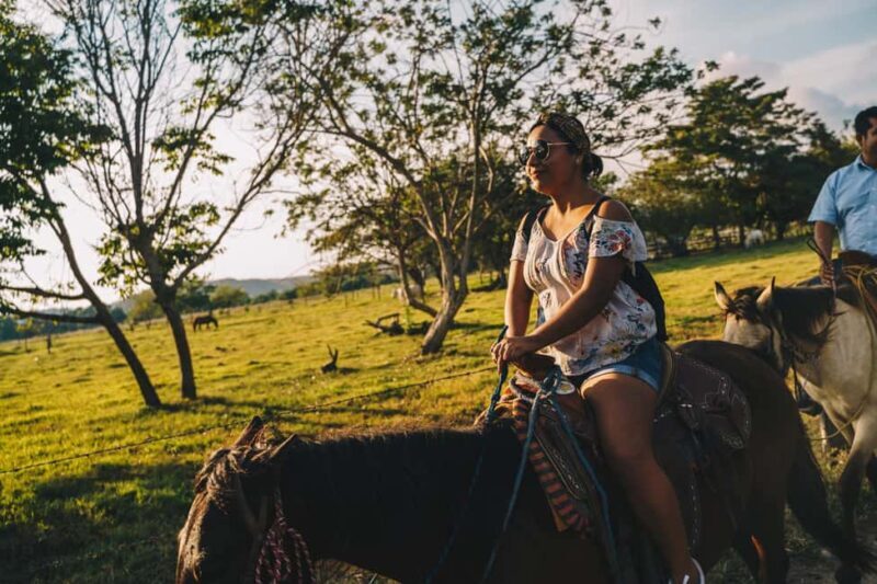 Puerto Escondido: Horseback riding to the Atotonilco hot springs. - What to Expect at Each Step
