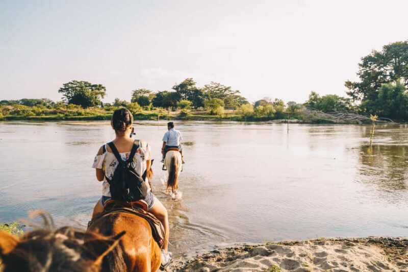 Puerto Escondido: Horseback riding to the Atotonilco hot springs. - FAQ