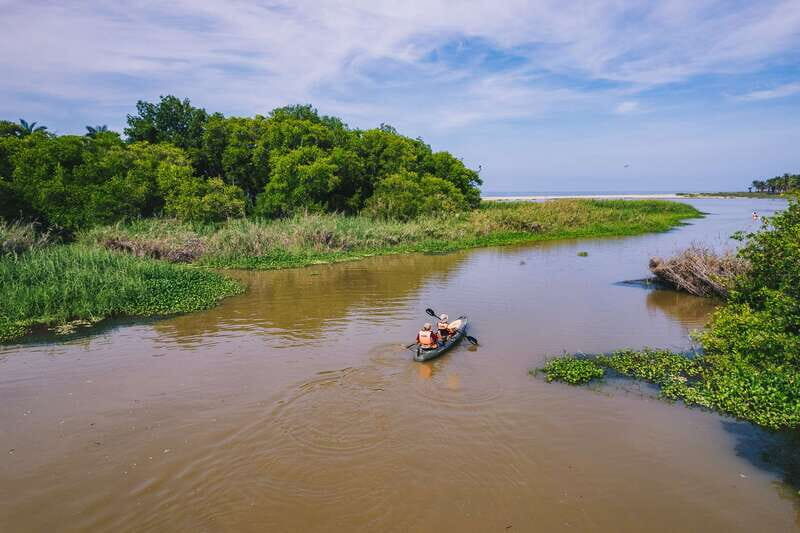 Puerto Escondido: Kayak Adventure On Manialtepec Lagoon - A Deep Dive into the Kayak Experience
