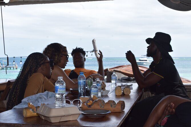 Puerto Morelos Taco Tour with Nightclub Access and Lounge Pass - Is This Tour Right for You?