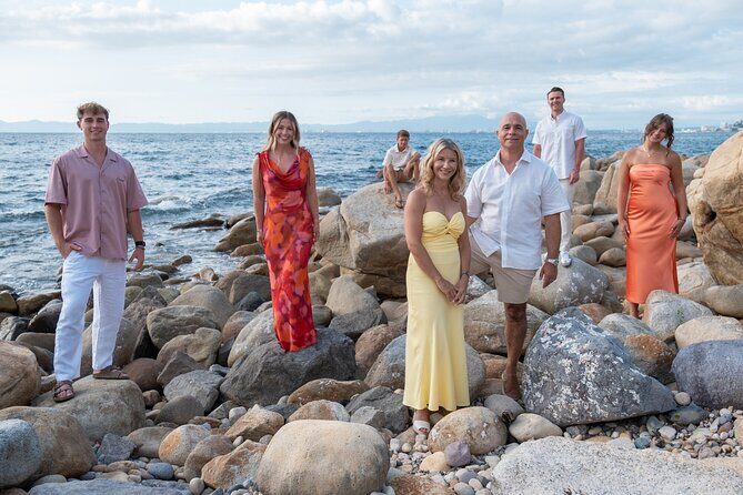 Puerto Vallarta Photoshoot with Professional Photographer - Key Points