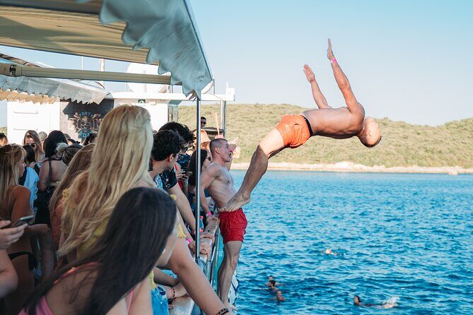 Pula: Boom Boat Party  Sunset Cruise, Drinks, DJ & After-Party - Who Should Consider This Cruise?
