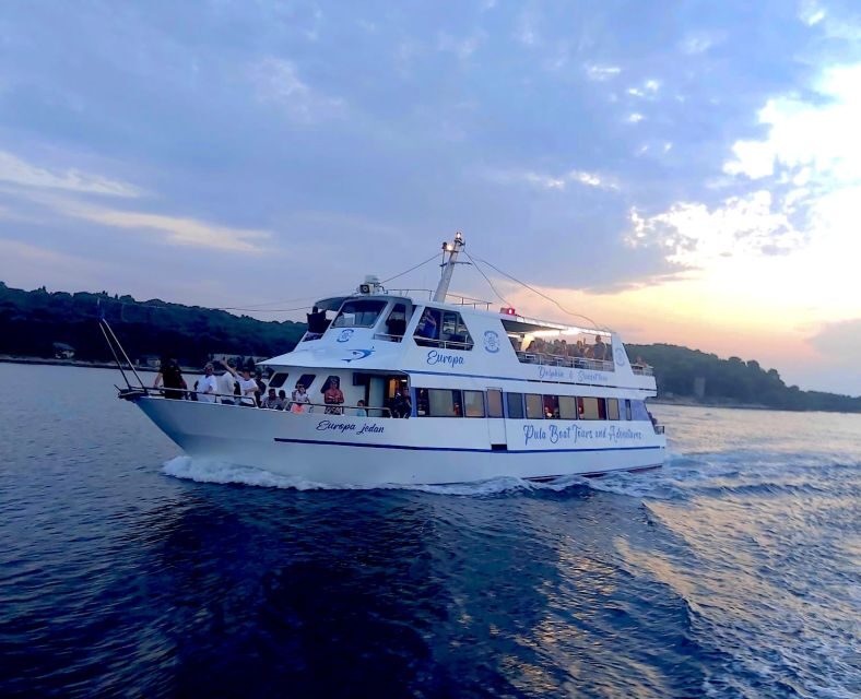 Pula: Dolphin&Sunset Cruise in Brijuni with Dinner&Drinks - Key Points