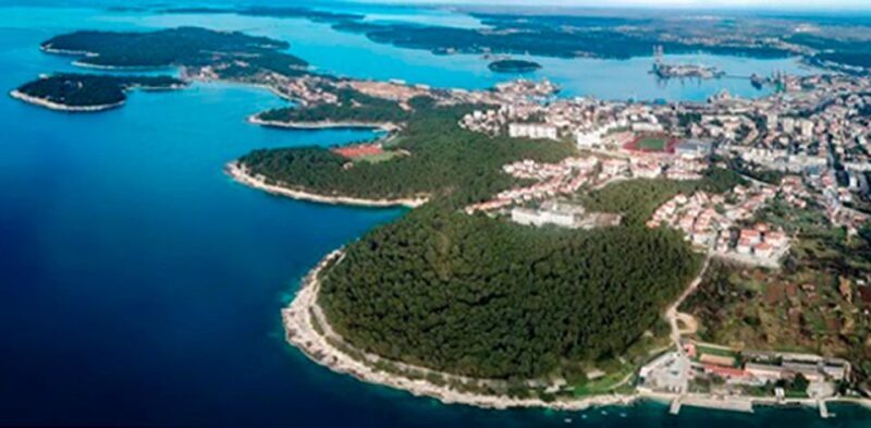 Pula: Harbor Cruise with unlimited Drinks - Who Will Love This Tour?