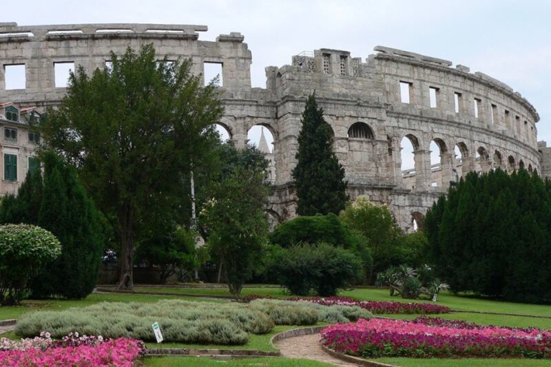 Pula: Historic Walking Tour with Local Guide & City Views - Final Thoughts