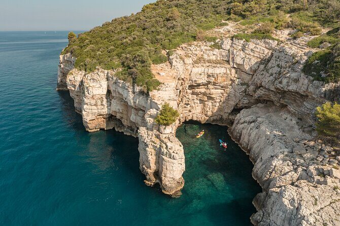 Pula Kayaking Cave, Islands and Cliffs Tour with drinks - FAQs