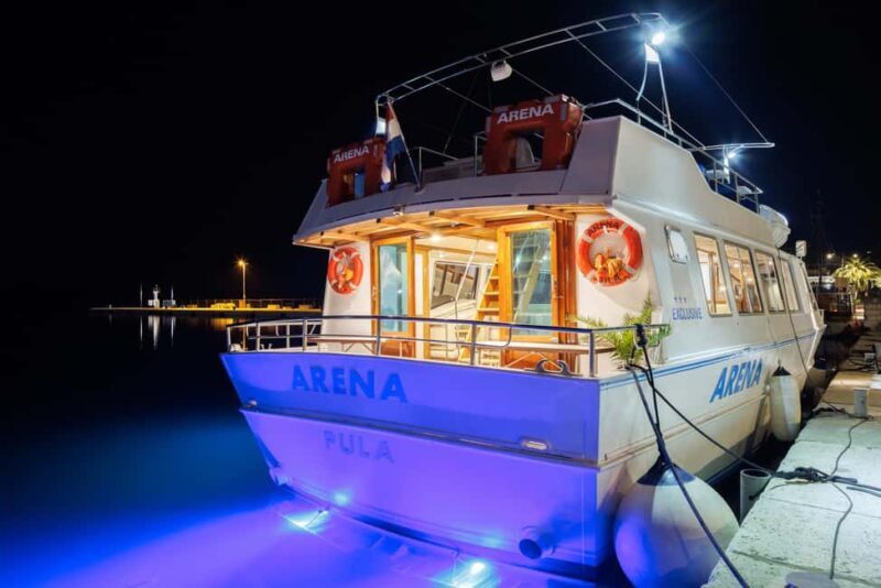 Pula: New Year Special Dolphin Sunset Cruise & Dinner - Scenic Highlights and Natural Encounters