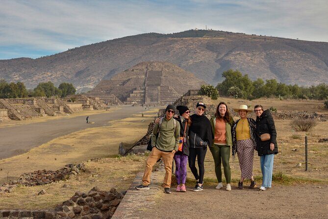 Pyramids of Teotihuacan and restaurant la Gruta (Original) - The Experience From a Traveler’s Perspective
