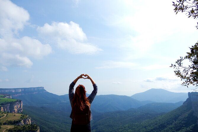 Pyrenees Medieval Village Hike from Barcelona - The Sum Up