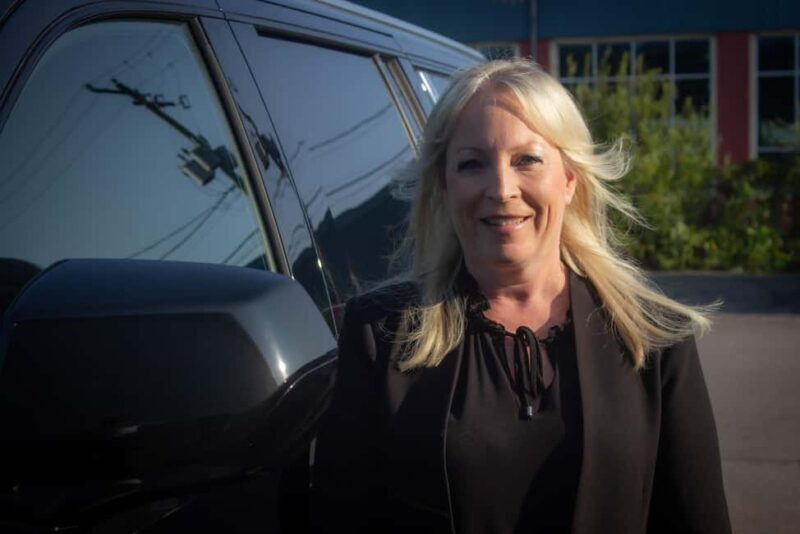 Quebec City: 4 Hours Private Tour in a Luxury Vehicule - Sample Itinerary and Highlights