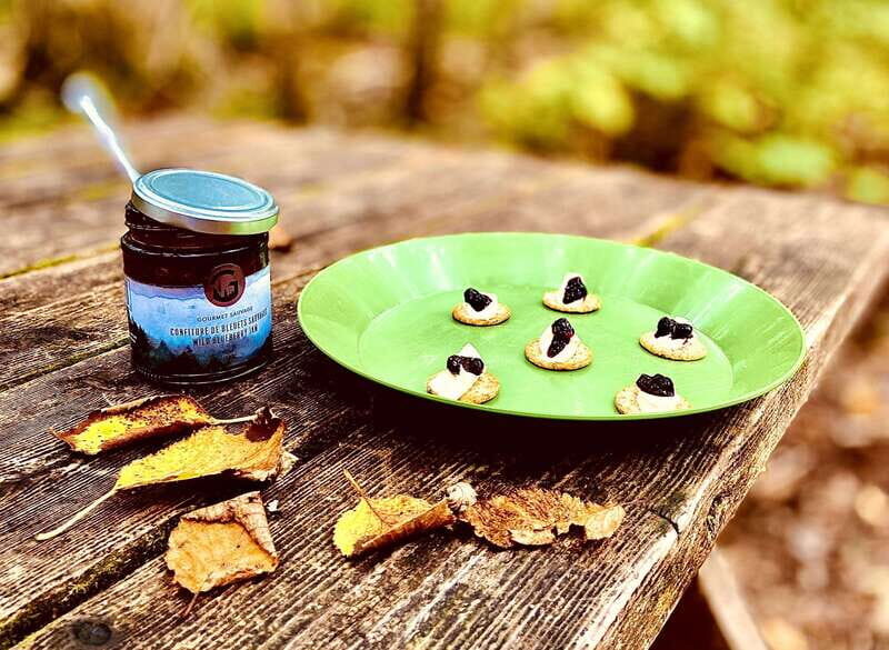 Quebec City: Guided Hike in Jacques-Cartier National Park - Key Points