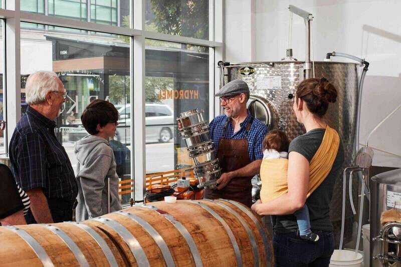 Quebec City: Honey and Distillery Tour with Tasting - Tasting the Fruits of the Labors