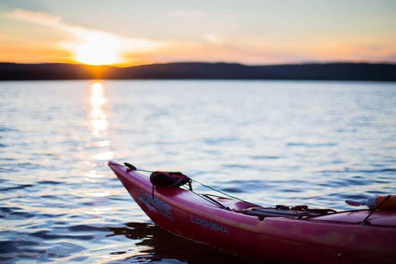 Quebec City Sunset Sea-Kayaking Tour with Mapple Wine - The Experience in Detail