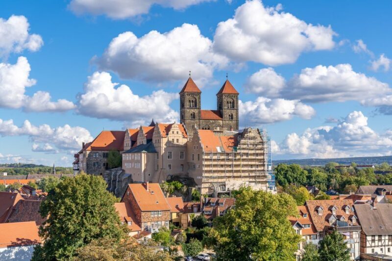 Quedlinburg: Guided City Highlights Walking Tour - A Walk Through History and Beauty