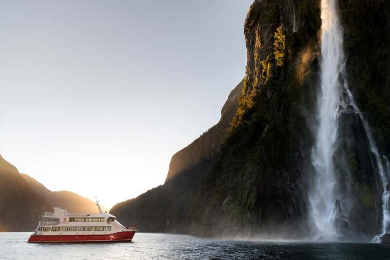 Queenstown: Milford Sound Cruise & Helicopter Alpine Tour - A Closer Look at the Milford Sound Helicopter & Cruise Tour