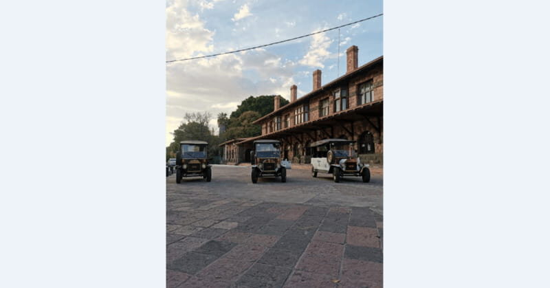 Querétaro: Electric Vehicle Tour of Historic Center - Group Size and Comfort