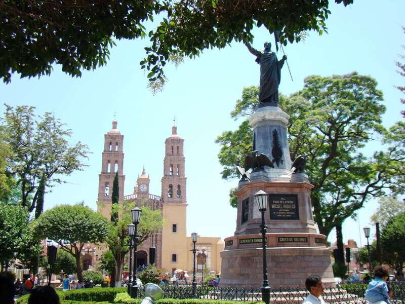 Querétaro: Independence Route In A Day - The Experience on the Ground