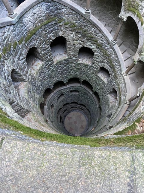 Quinta da Regaleira Skip-the-Ticket-Line Entry & Audioguide - Aquarium, Fountain of Abundance, and the greenhouse