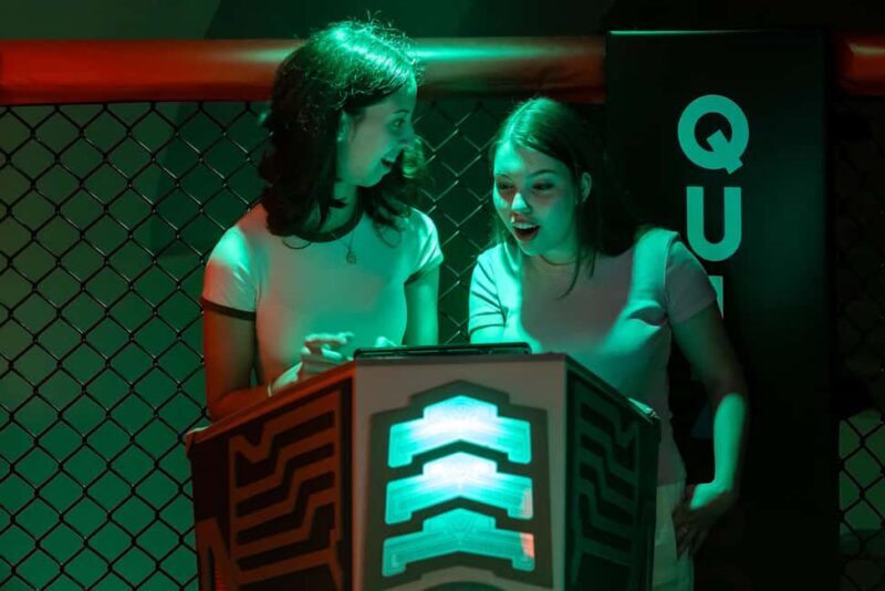 QuizBoxing: Interactive TV show style quiz game experience - Who Will Enjoy QuizBoxing?