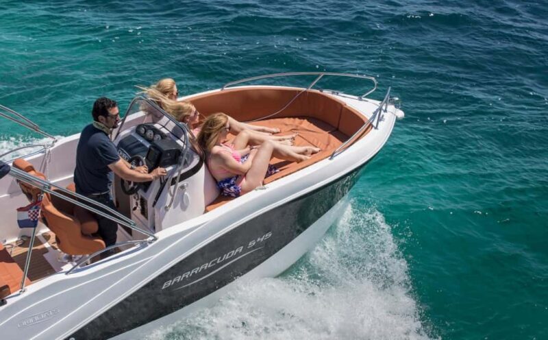 Rab: Barracuda 545 Boat Rental 1 day - A Closer Look at the Barracuda 545 Experience