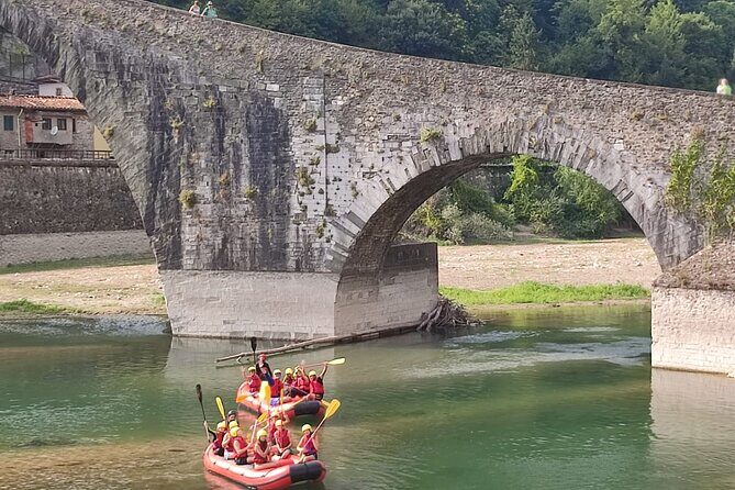 Rafting activity with family in Lucca - FAQ