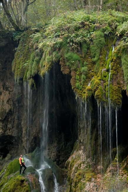 RAFTING Experience the adrenaline rush! - Key Points