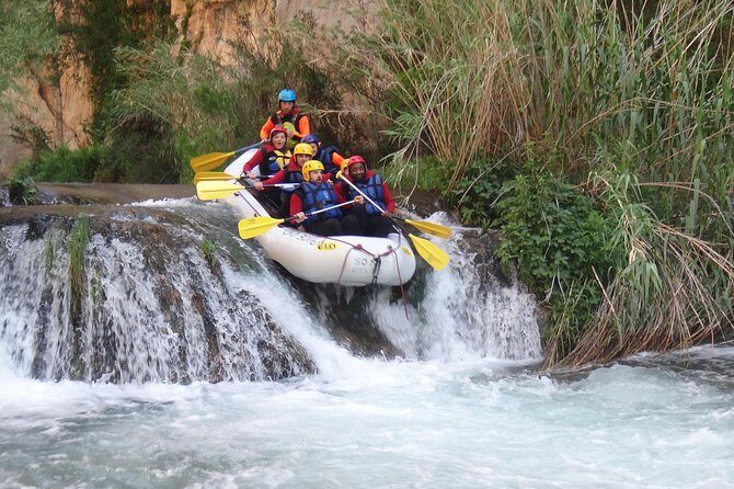 Rafting white water in Montanejos 1h Valencia - The Downside? A Few Things to Keep in Mind