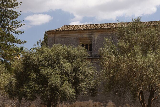 Ragusa Ibla Walking and Photography Tour - Architectural Highlights and Unique Views