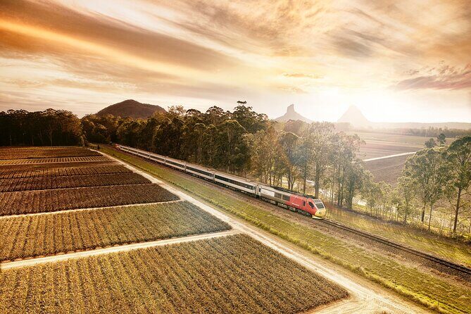 Railbed Brisbane to Cairns Train+Great Barrier Reef Day Tour - Key Points