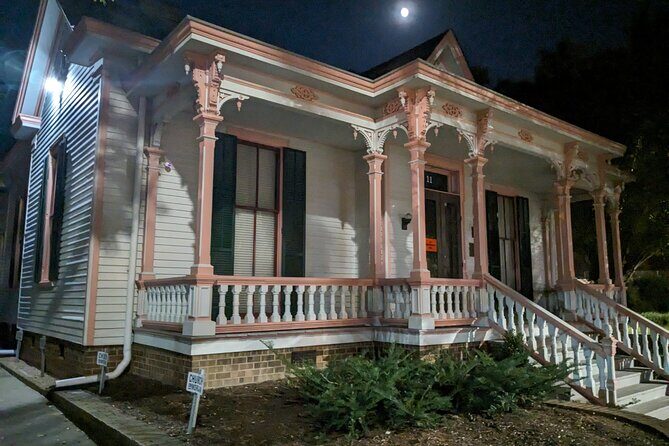 Raleigh Ghost Walk - What to Expect from the Raleigh Ghost Walk