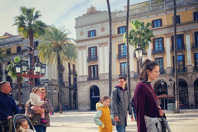Ramblas, Old Town, Gothic and Gaudi Architecture Walking Tour - Practical Details and Value