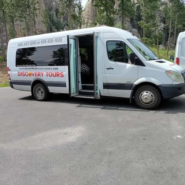 Rapid City: Black Hills Tour with Monument Tour - Exploring the Black Hills: A Guide to the Rapid City Tour