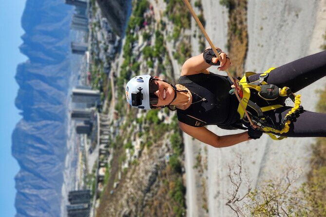 Rappels in Pico Licos with certified guides - Who Is This Tour Best For?