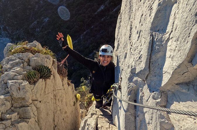 Rappels in Pico Licos with certified guides - FAQ