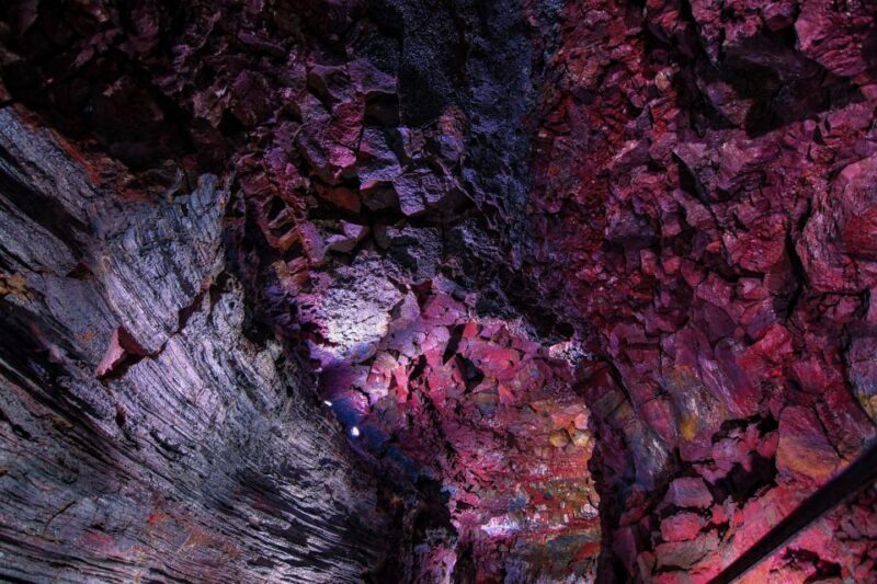 Raufarhólshellir Lava Tunnel: Underground Expedition - The Sum Up