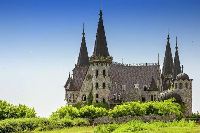 Ravadinovo Castle Unseen - Key Points