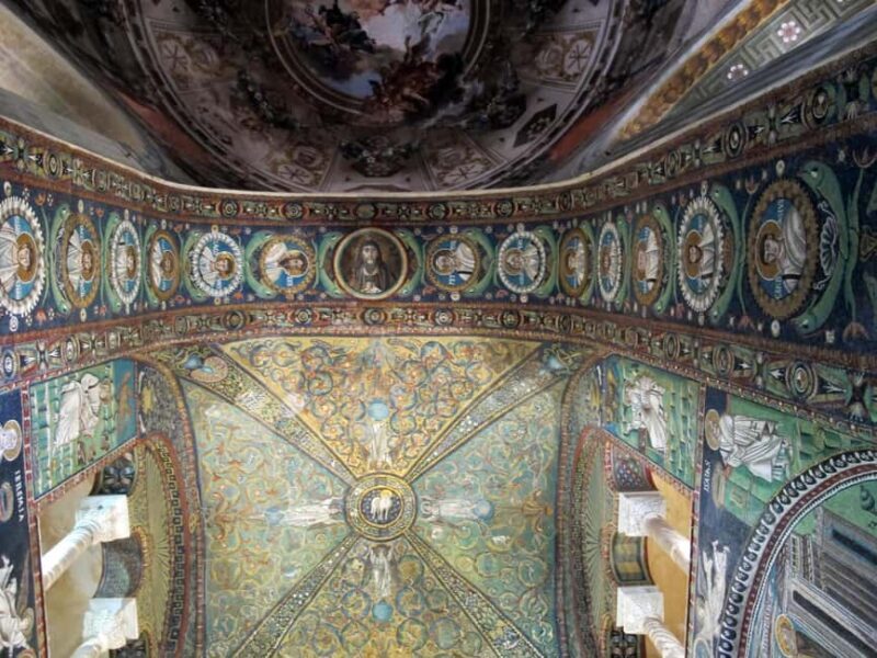 Ravenna: Awakening Among Ancient Mosaics - Ravenna: Awakening Among Ancient Mosaics — A Close-Up Look