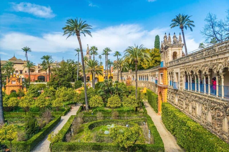 Real Alcázar Seville: Living History of Al-Andalus - Key Points
