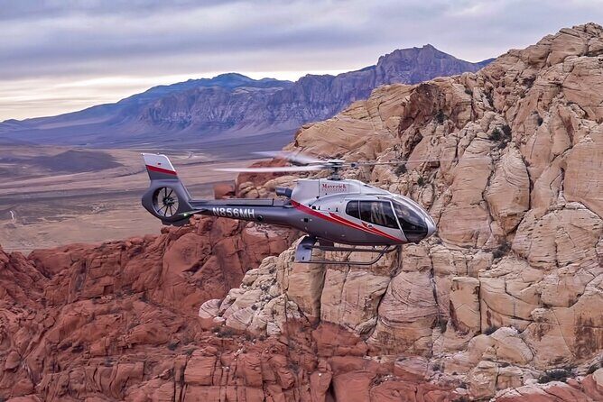 Red Rock Canyon Helicopter Tour with Landing and Champagne Toast - Key Points