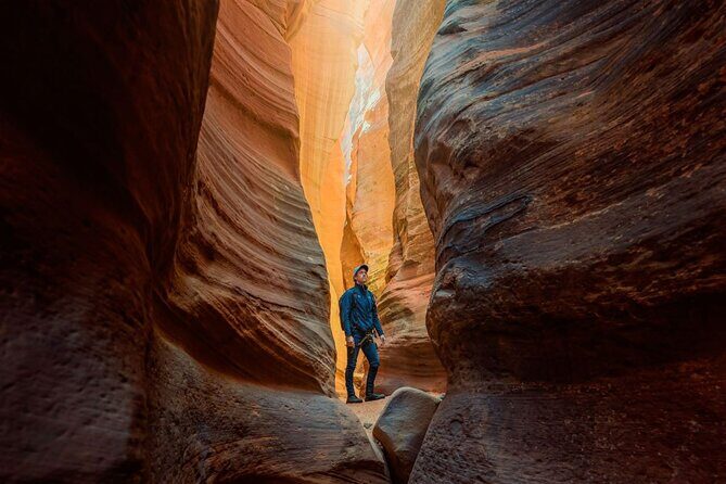 Red Rock Slot Canyon - Who Should Consider This Tour?