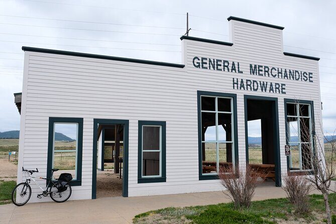 Red Rocks and Dinosaur Ridge on Ebikes - Starting Point and Itinerary Breakdown