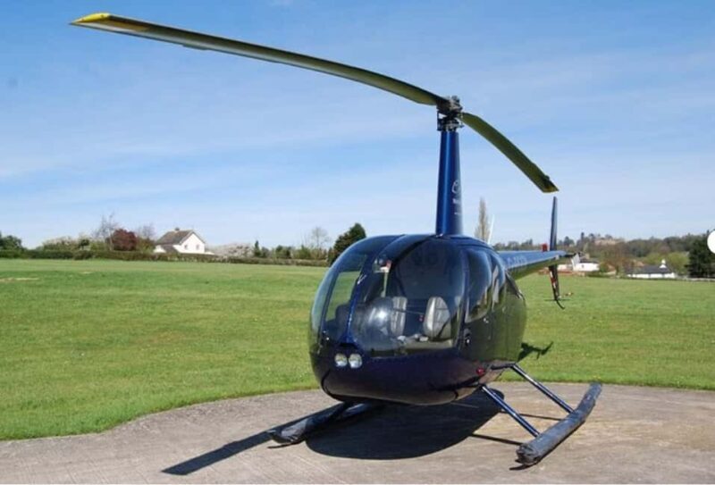 Redhill: Royal Surrey Helicopter Tour for 3 - 25 minute - Key Points